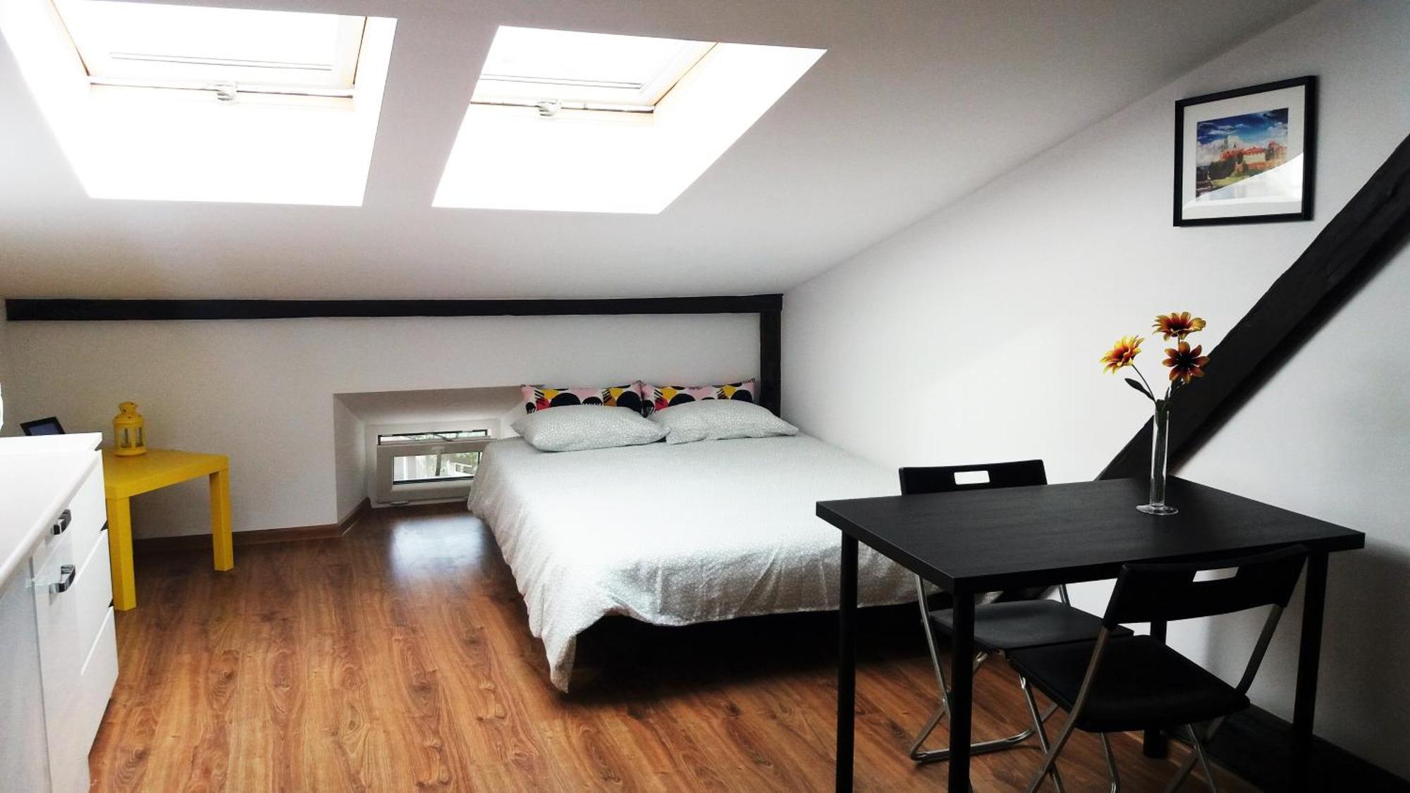 Nice Attic Studio Close To Old Town Air Conditioning - Klimatyzacja Cracóvia Exterior foto